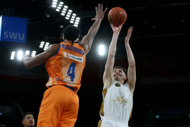 心洛伦佐 心洛伦佐