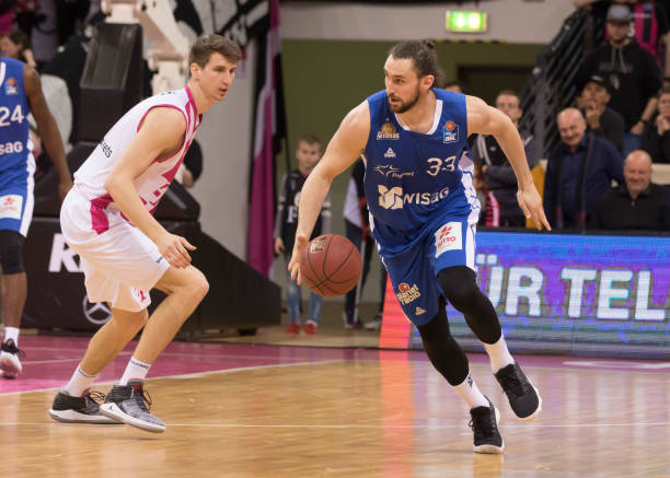 验丰富的队 验丰富的队