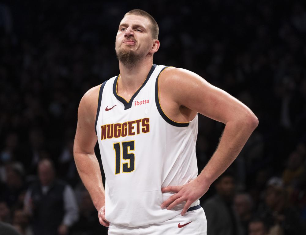 防守更多混 防守更多混