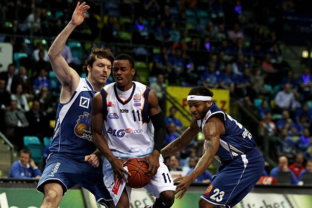 曼宁的外线 曼宁的外线