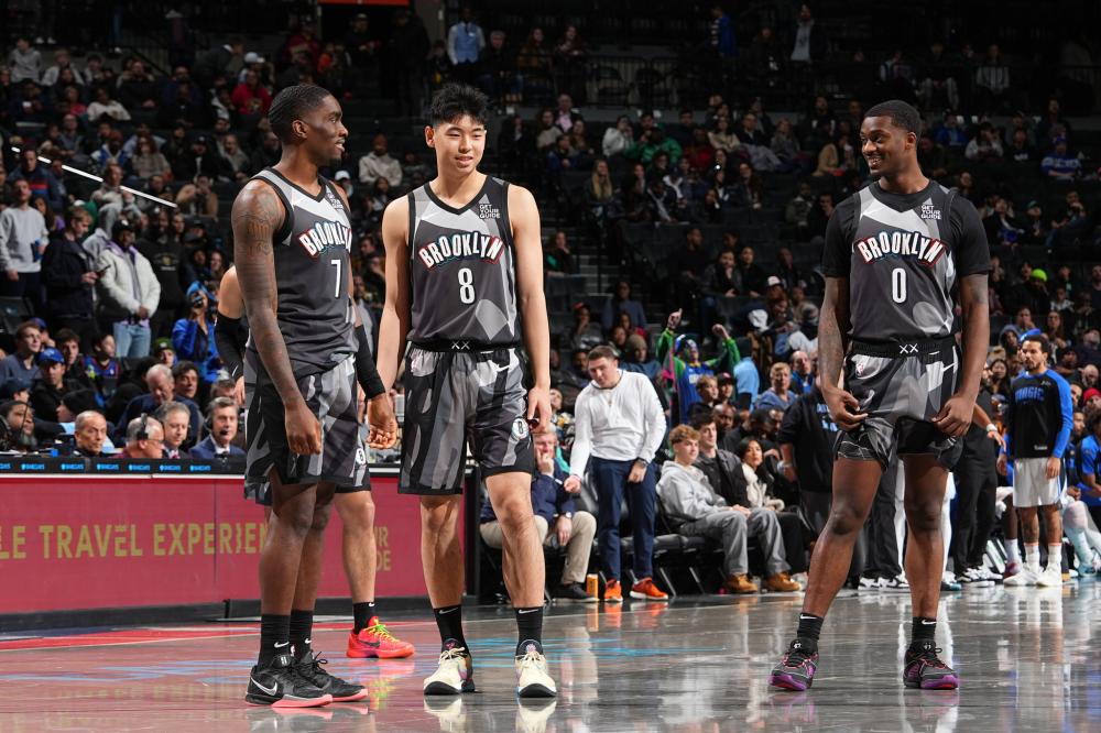 担更大责任 担更大责任