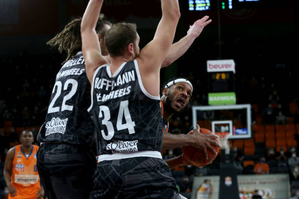 样惊心动魄 样惊心动魄